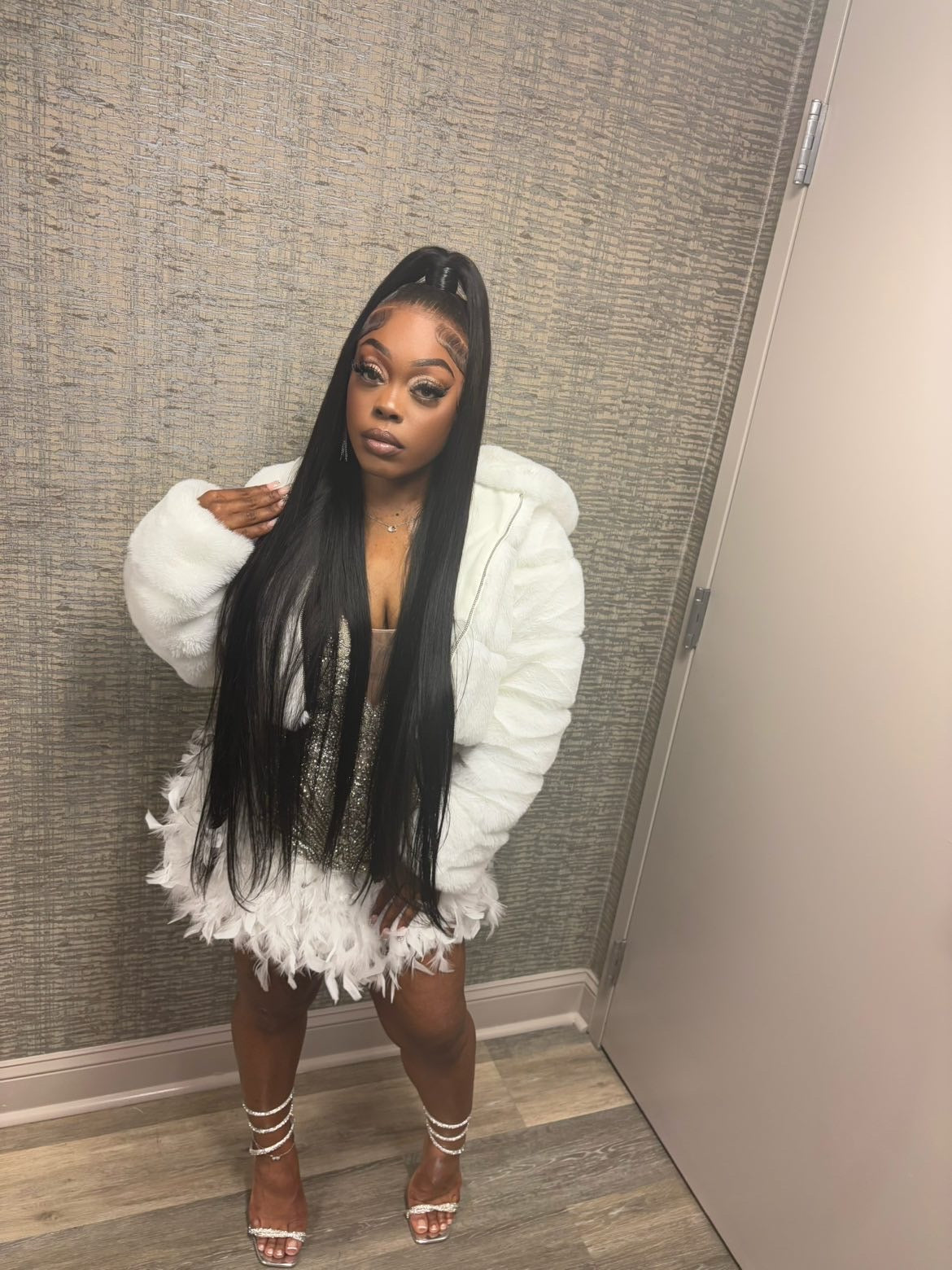 Frontal Straight